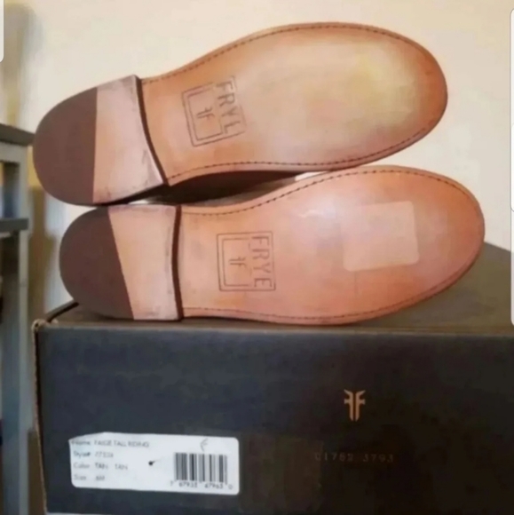 Frye 6 paige tall tan brown leather distressed riding boots - Picture 5 of 5